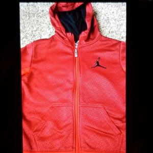 Boy's Jordan zip up jacket sz sm 8-10 yrs! Euc